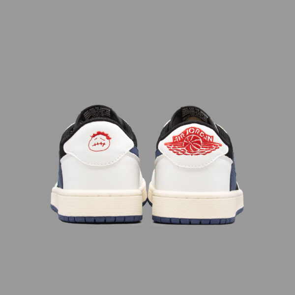 نایکی جردن 1 ساق کوتاه ترویس اسکات سفید سرمه ای | Nike Jordan 1 Low Travis Scott White Navy - Image 4