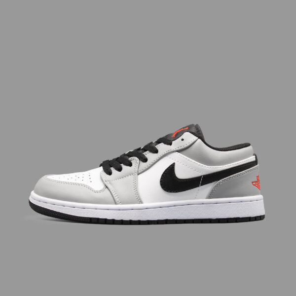 نایکی جردن 1 ساق کوتاه اسموک گری | Nike Jordan 1 Low Smoke Grey