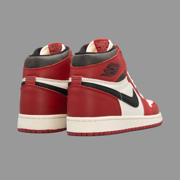 نایکی جردن 1 ساق بلند شیکاگو لاست اند فاند | Nike Jordan 1 Retro High Chicago Lost And Found - Image 3