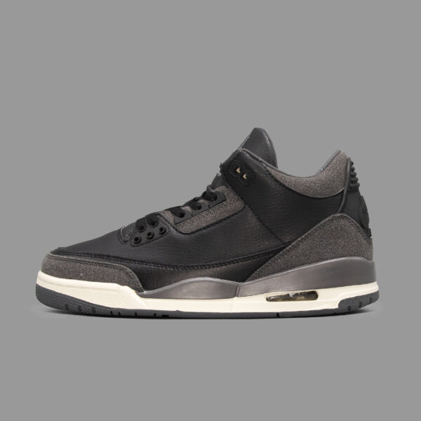 نایکی ایرجردن 3 مشکی جیر | Nike Air Jordan 3 Black Suede