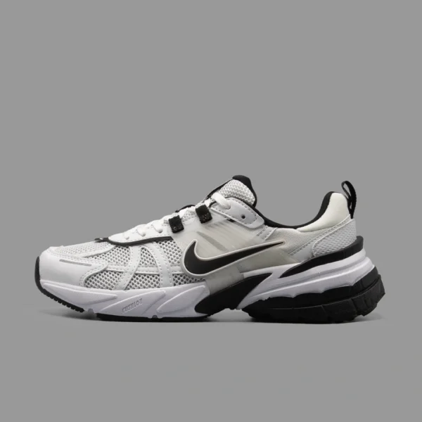 نایکی وی تو کی سفید مشکی | Nike V2K Run Black White