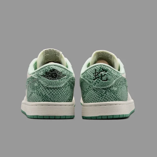 نایکی جردن 1 یر اف د اسنیک ساق کوتاه |  Nike Air Jordan 1 Low Og Year Of The Snake - Image 4