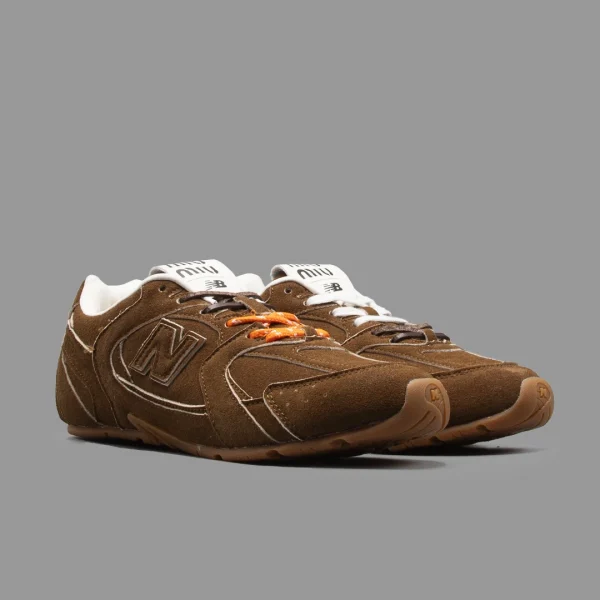 نیوبالانس میو میو قهوه ای | New Balance Miu Miu Brown - Image 2