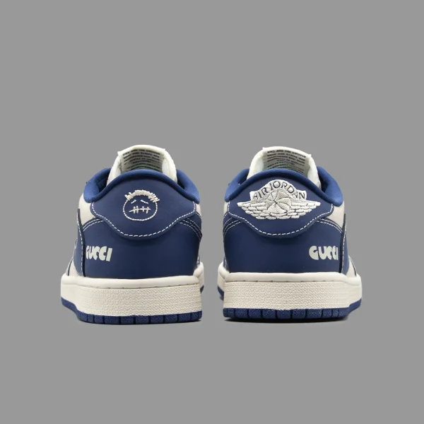 نایکی جردن 1 ترویس اسکات گوچی آبی ساق کوتاه | Nike Air Jordan 1 Low OG Travis Scott Gucci Blue - Image 4