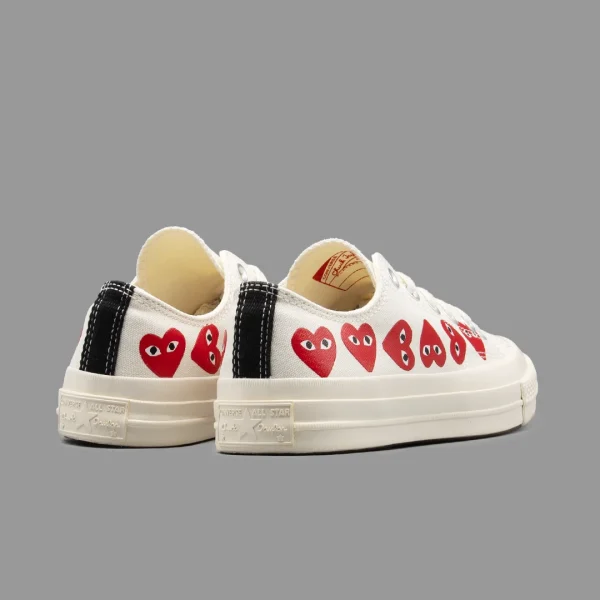 کانورس پلی مولتی هارت سفید ساق کوتاه | Converse Cdg Play Multi Heart White Lowtop - Image 3