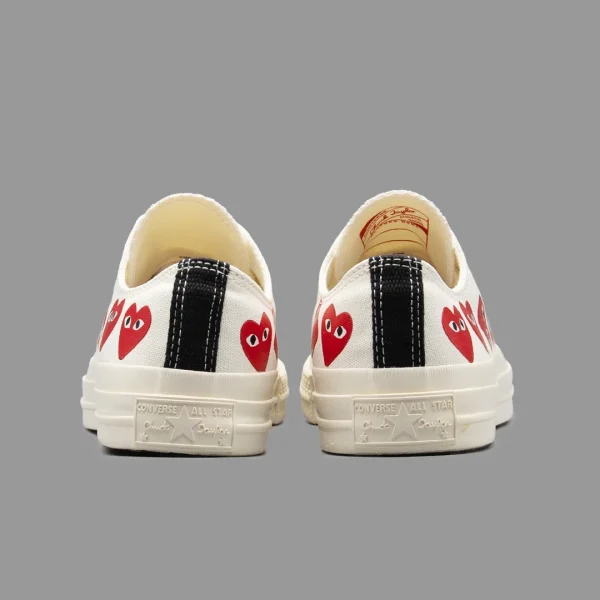 کانورس پلی مولتی هارت سفید ساق کوتاه | Converse Cdg Play Multi Heart White Lowtop - Image 4