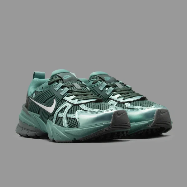 نایکی وی تو کی سبز متالیک | Nike V2K Run Metallic Green - Image 3