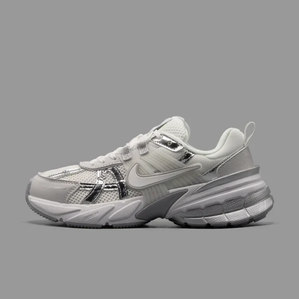 نایکی وی تو کی سفید نقره ای | Nike V2K Run White Silver