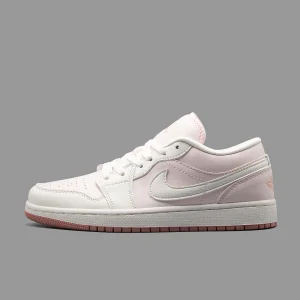 نایکی جردن 1 سیل پینک ساق‌کوتاه | Nike Air Jordan 1 Low Sail Pink