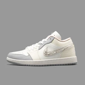 نایکی جردن 1 کرم طوسی مرواریدی ساق‌کوتاه | Nike Air Jordan 1 Low Sail Soft Pearl