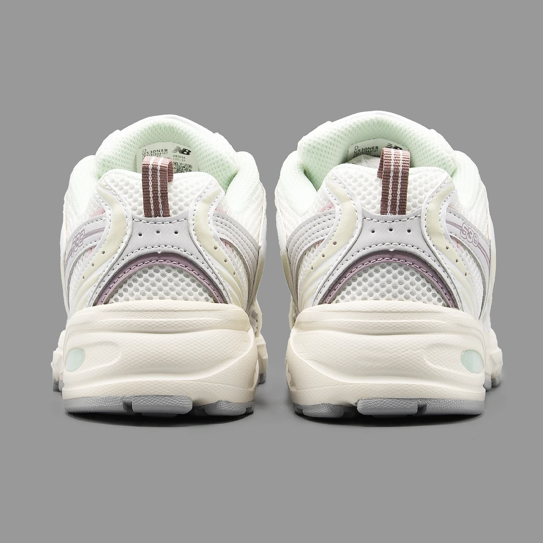 نیوبالانس 530 سفید آبی یخی | New Balance 530 Sea Salt 4 نیوبالانس 530 سفید آبی یخی | New Balance 530 Sea Salt - Image 4
